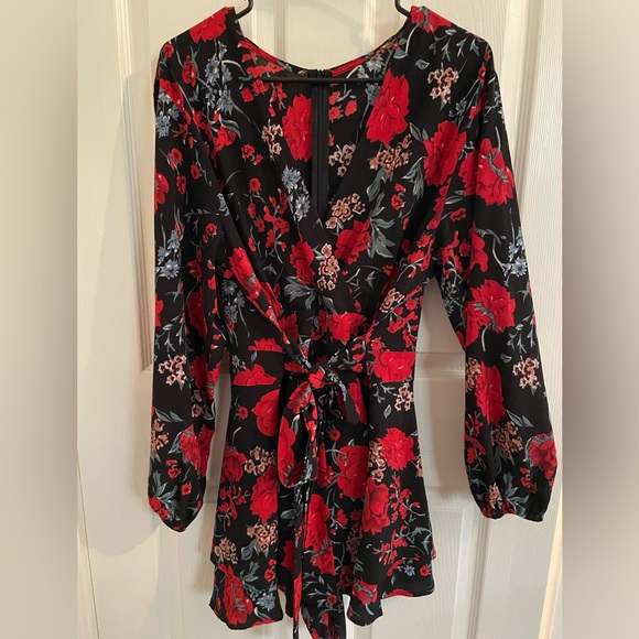 Floral romper - Picture 2 of 2